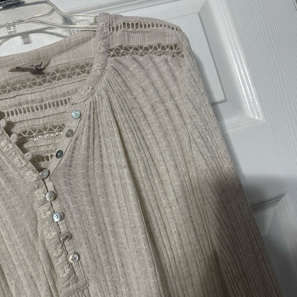 Lucky Brand Ribbed/Crocheted Button Front Henley Top - Picture 6 of 16